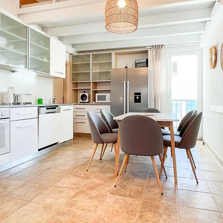 Sky-apartment